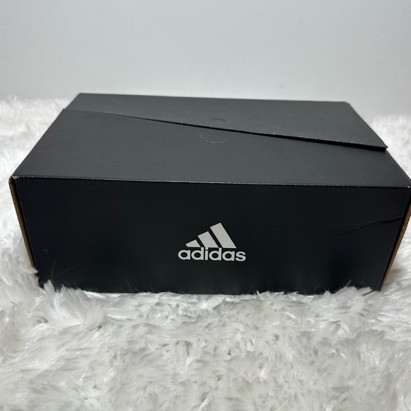 adidas Ultraboost 20 x ISS US National Lab - Picture 7 of 7